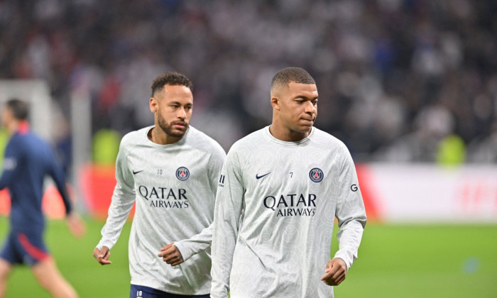 Match de Ligue 1 Uber Eats "Lyon - PSG (0-1)" au Groupama Stadium