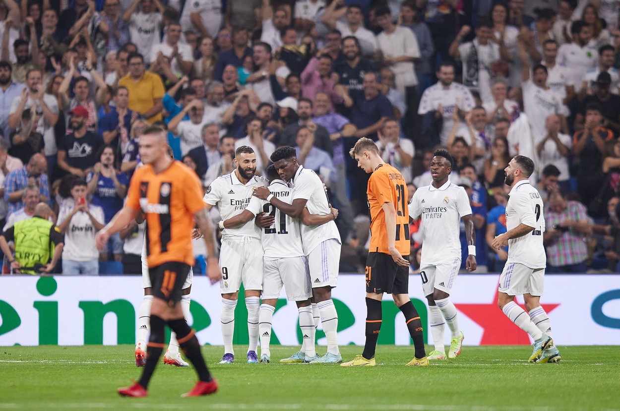 Real Madrid - Șahtior Donețk 2-1. Galacticii continuă parcursul perfect al grupelor Champions League