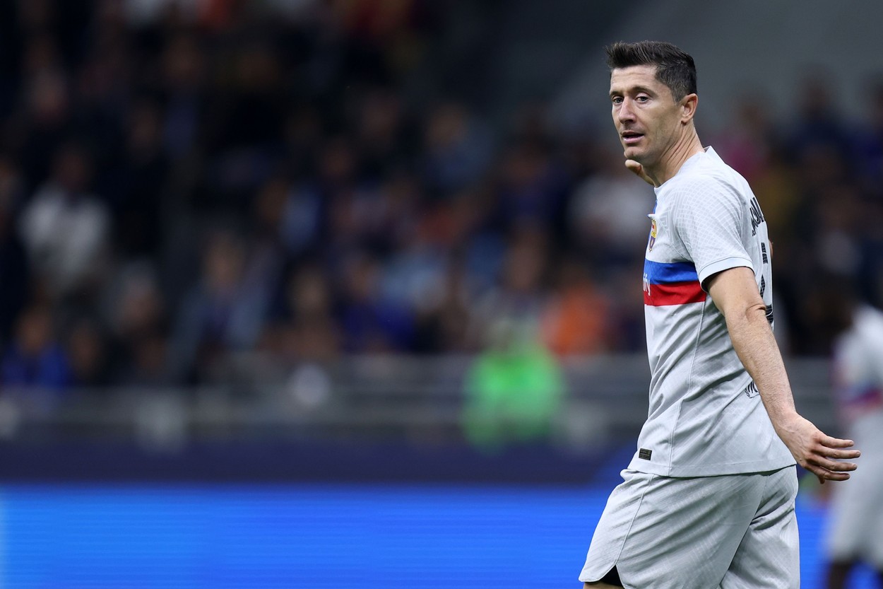 Robert Lewandowski continuă să-și impresioneze colegii de la FC Barcelona: ”Muncește ca un băiat de 19 ani”