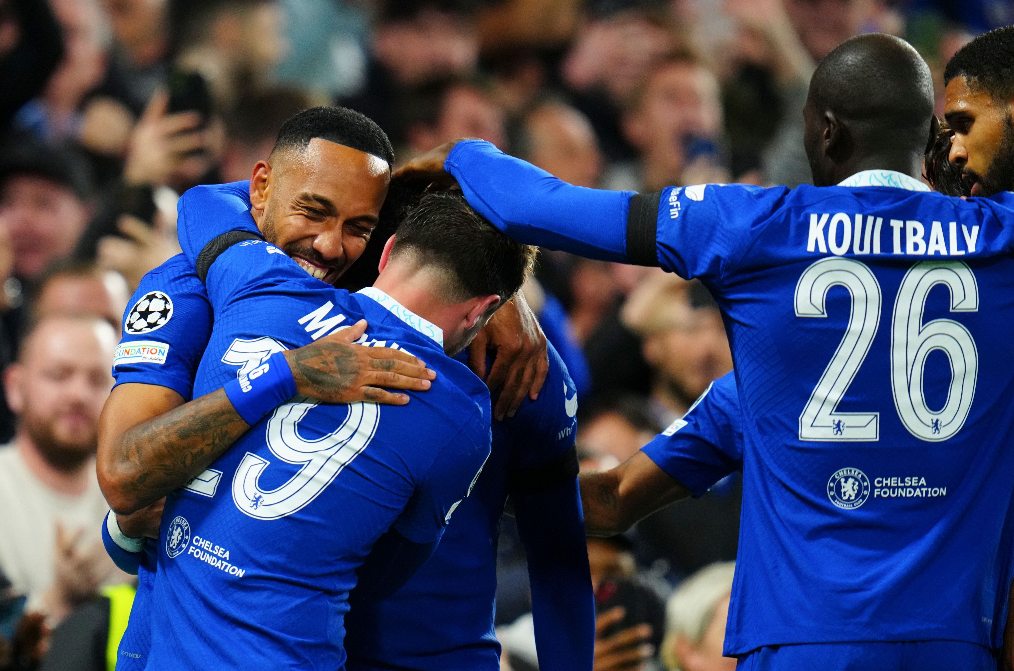 Chelsea - Wolves 3-0. "Albaștrii" s-au apropiat la un singur punct de podium