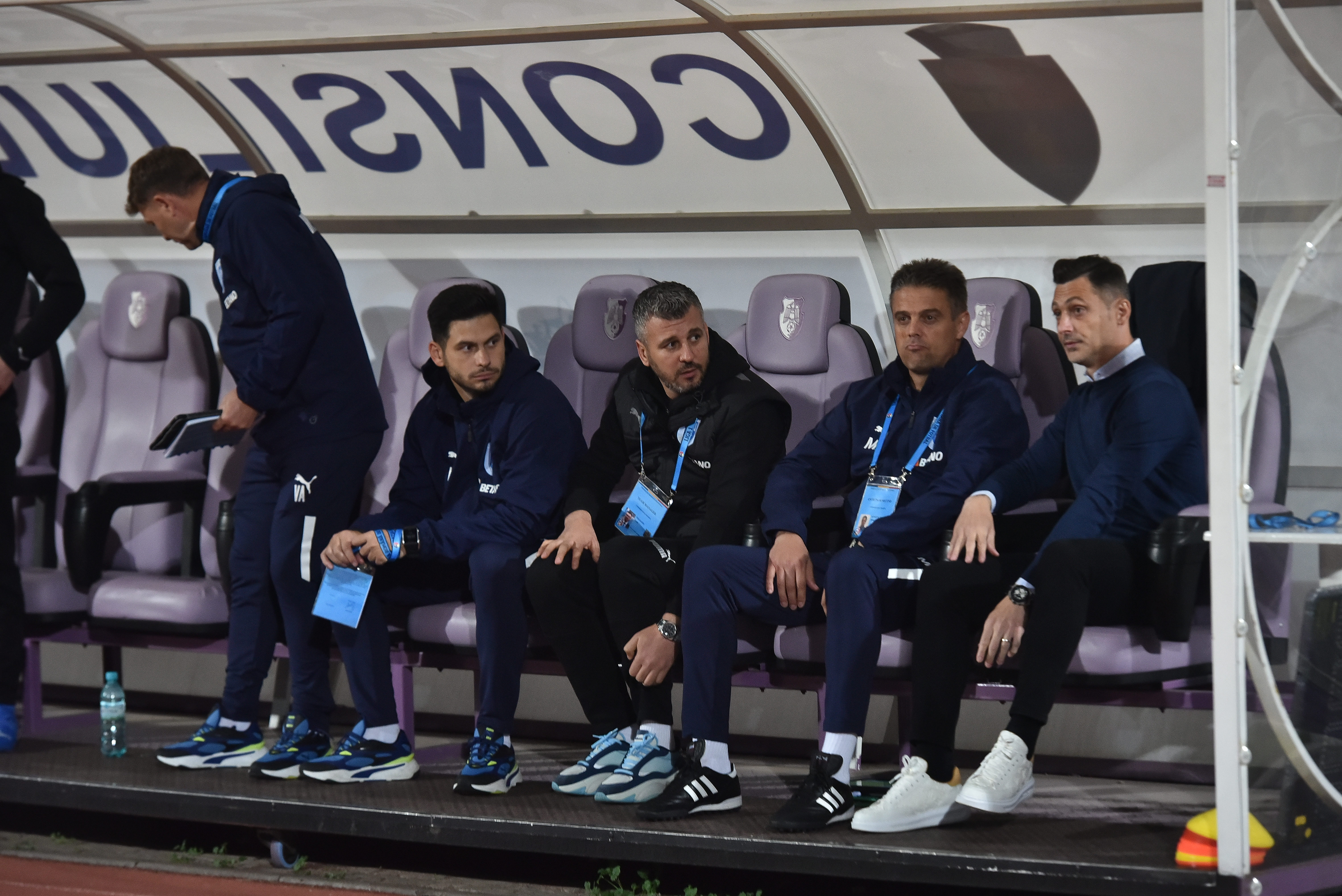 Mirel Rădoi, susținut de olteni după ce a răbufnit la finalul meciului cu FC Argeș: ”Are dreptate”