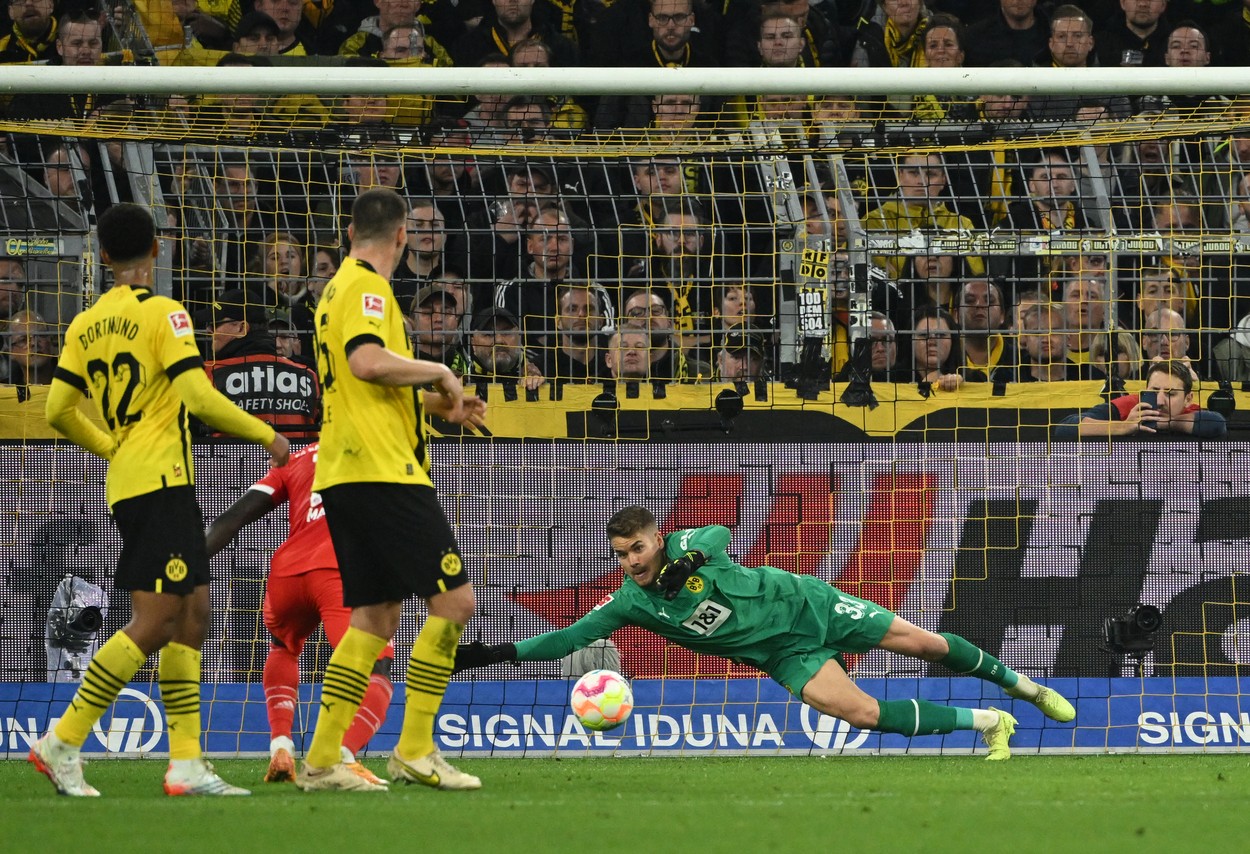 Borussia Dortmund - Bayern Munchen 2-2, în Der Klassiker. Anthony Modeste a egalat în minutul 90+4