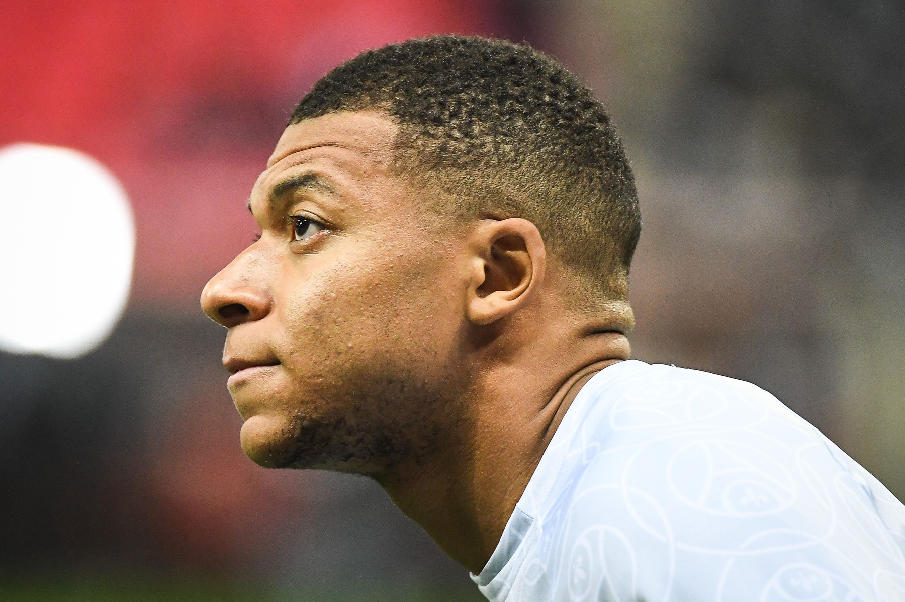 Reacție dură după ce Kylian Mbappe i-ar fi cerut lui PSG să-l lase să plece: Asta e o porcărie!