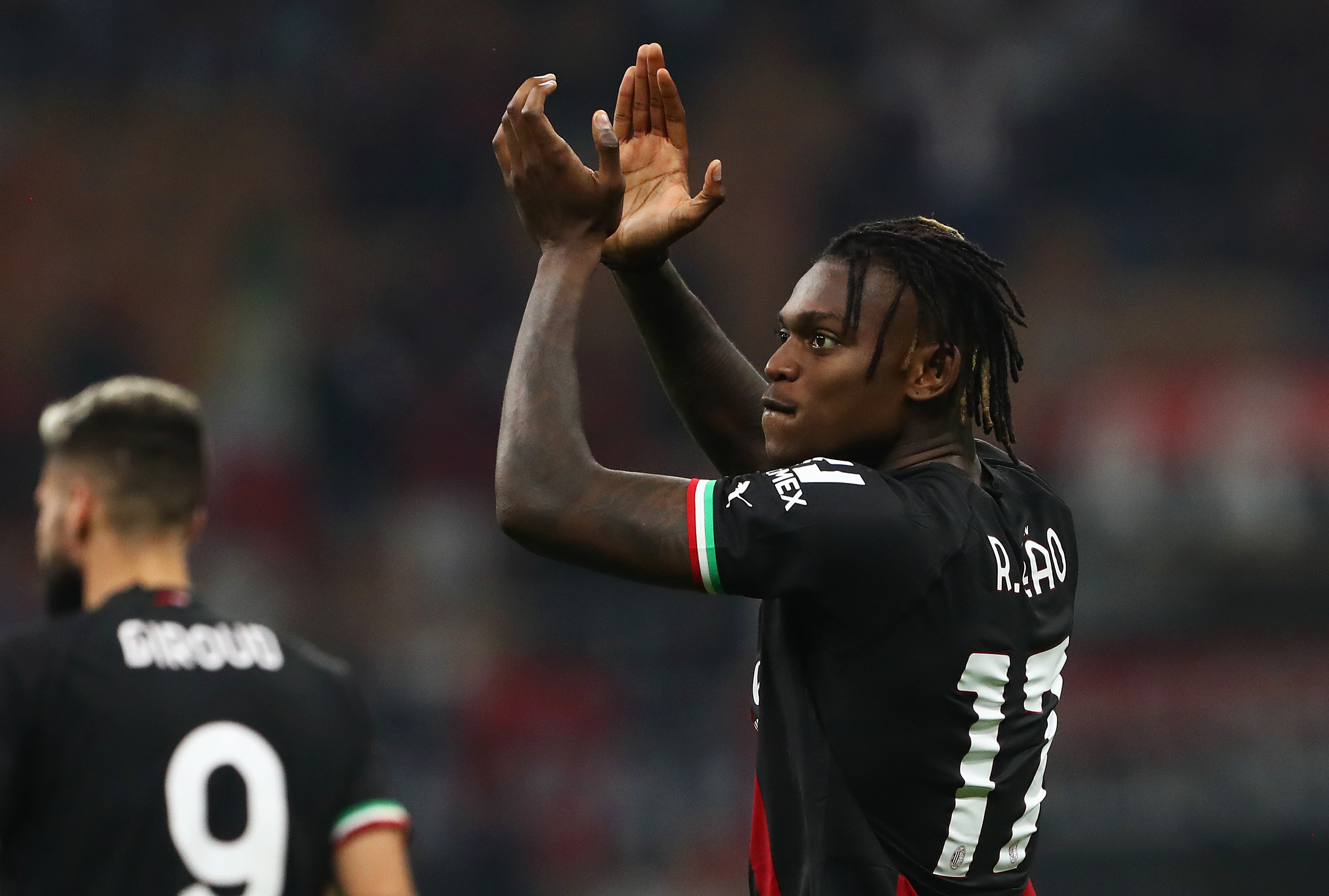 Ce face Milan pentru a-l păstra pe Rafael Leao. Salariul mărit de 4 ori nu e suficient