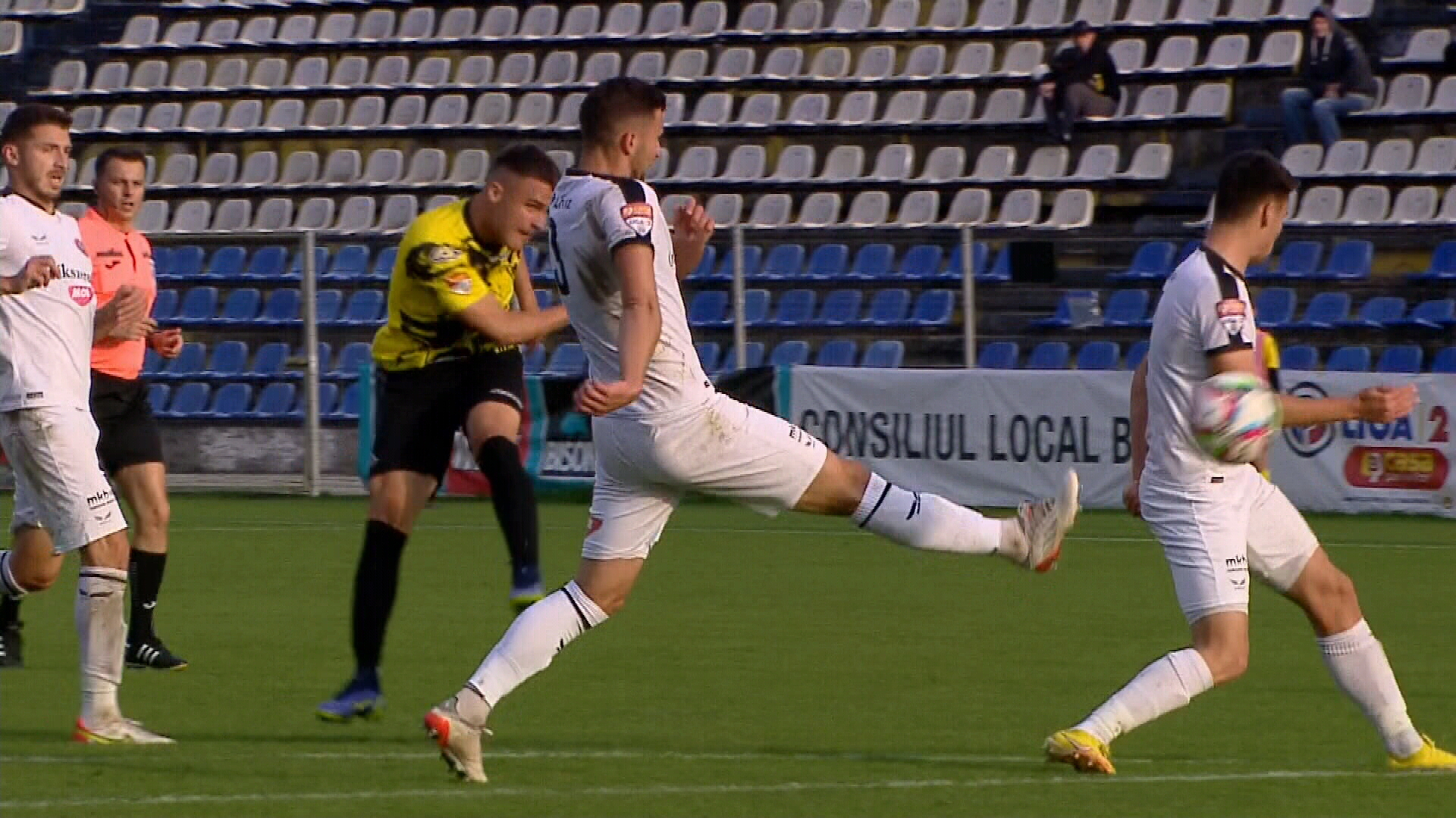 Liga 2, etapa 10 | FC Brașov - Csikszereda 1-0, ACUM, pe Digi Sport 1. Programul complet + clasament