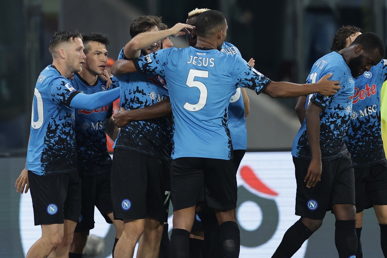 Napoli - Bologna 3-2, în etapa a 10-a din Serie A. Napoletanii revin pe prima poziție