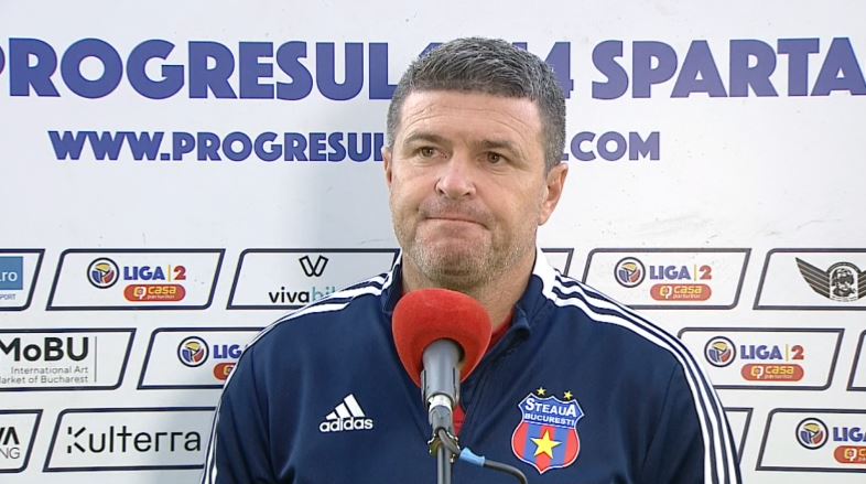 Oprița dă de înțeles că ar putea părăsi Steaua, după 1-1 cu Buzău. Mihalcea amenință că unii jucători vor fi dați afară