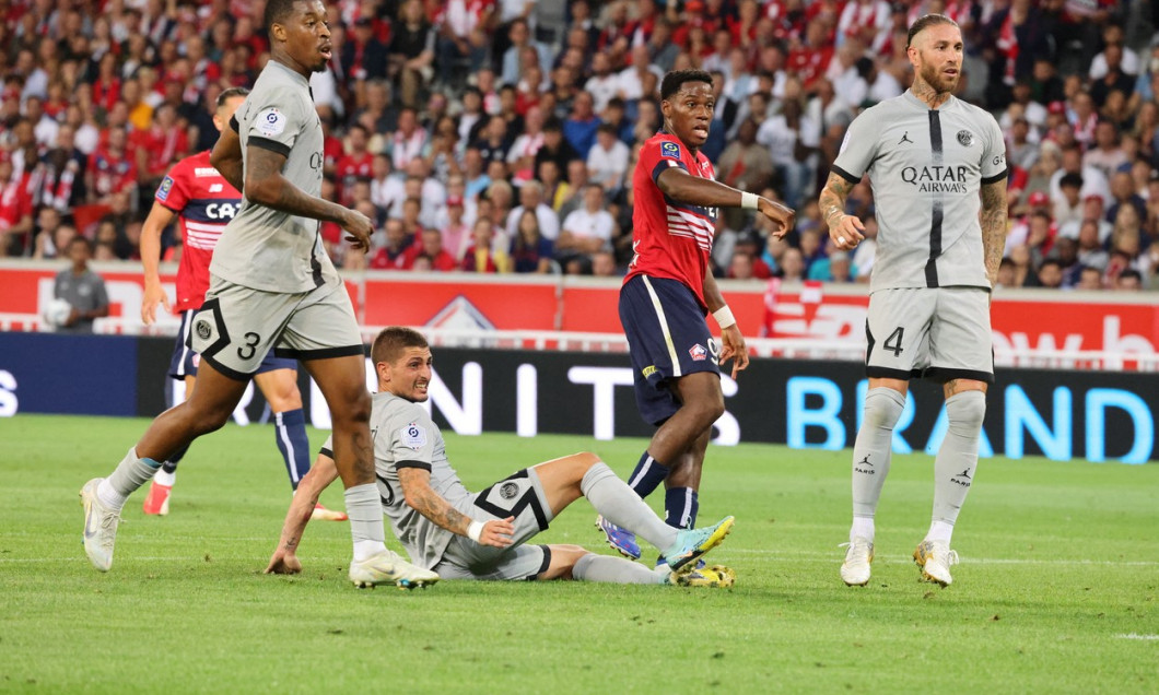 Match de football en ligue 1 Uber Eats : Le PSG (Paris Saint Germain) bat Lille (LOSC) 7 à 1 au stade Pierre Mauroy