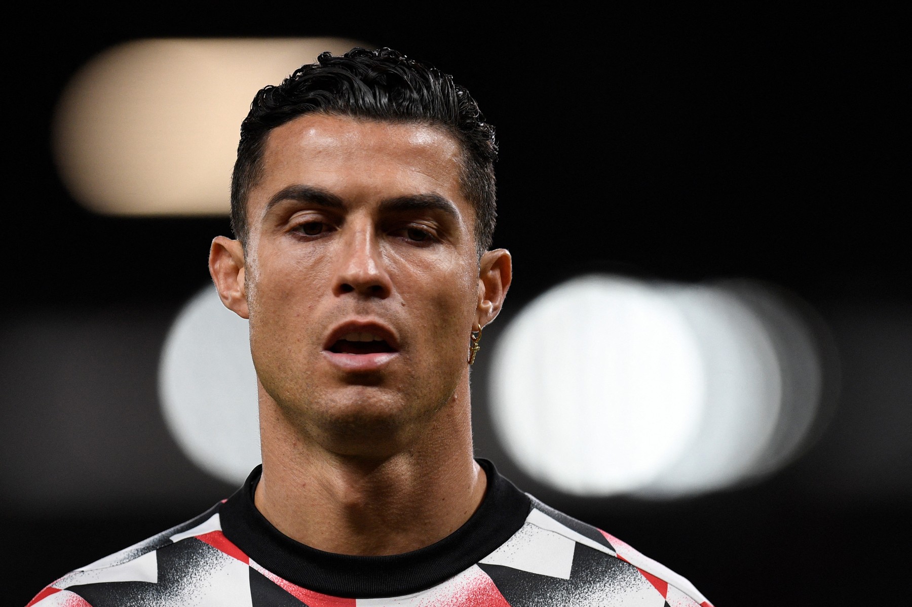 Dialogul dintre Cristiano Ronaldo și fiul său, după ce a fost exclus din lotul lui United: ”Nu mergi la meci?”