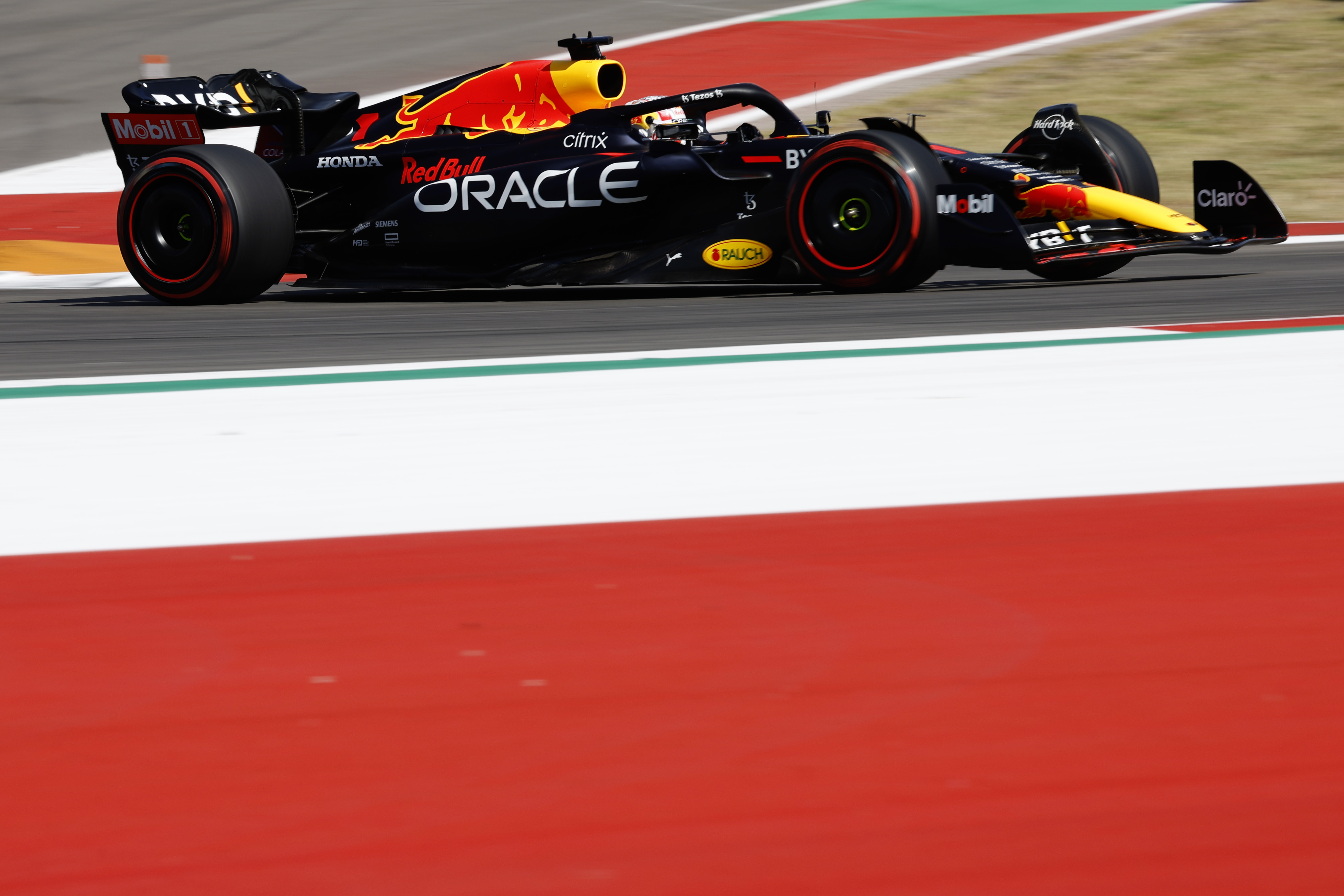 Max Verstappen, cel mai rapid în ultima sesiune de antrenamente, înaintea Marelui Premiu al Statelor Unite
