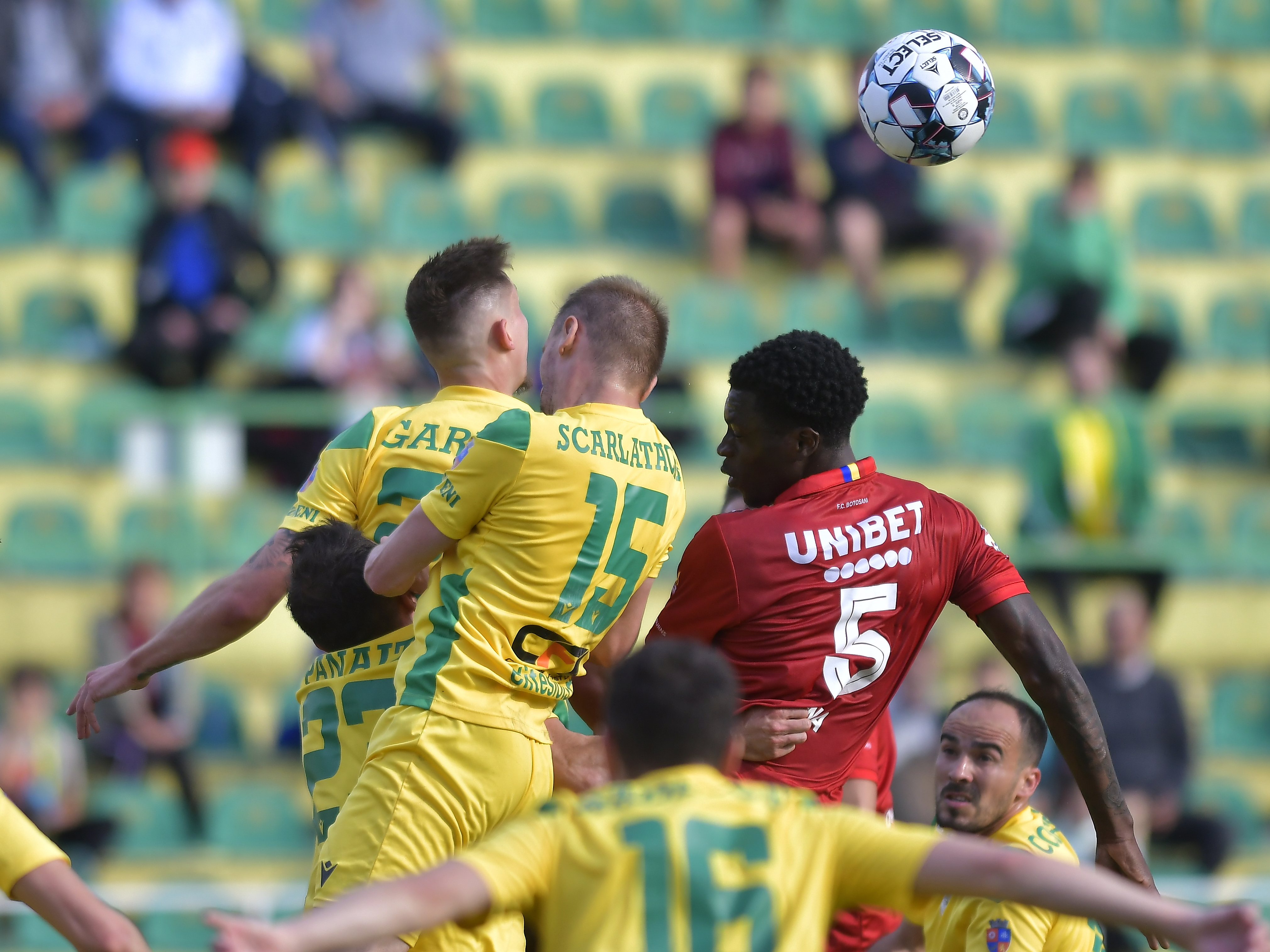 CS Mioveni - FC Botoșani, LIVE VIDEO, 13:30, în direct la Digi Sport 1. Echipele de start