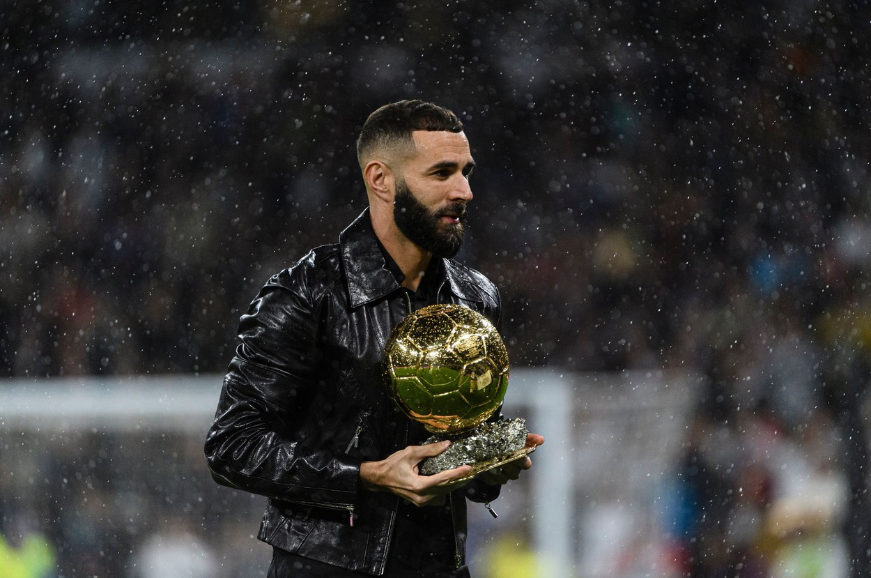Mesajul ultrașilor lui Olympique Lyon pentru Karim Benzema, după Balonul de Aur câștigat de francez