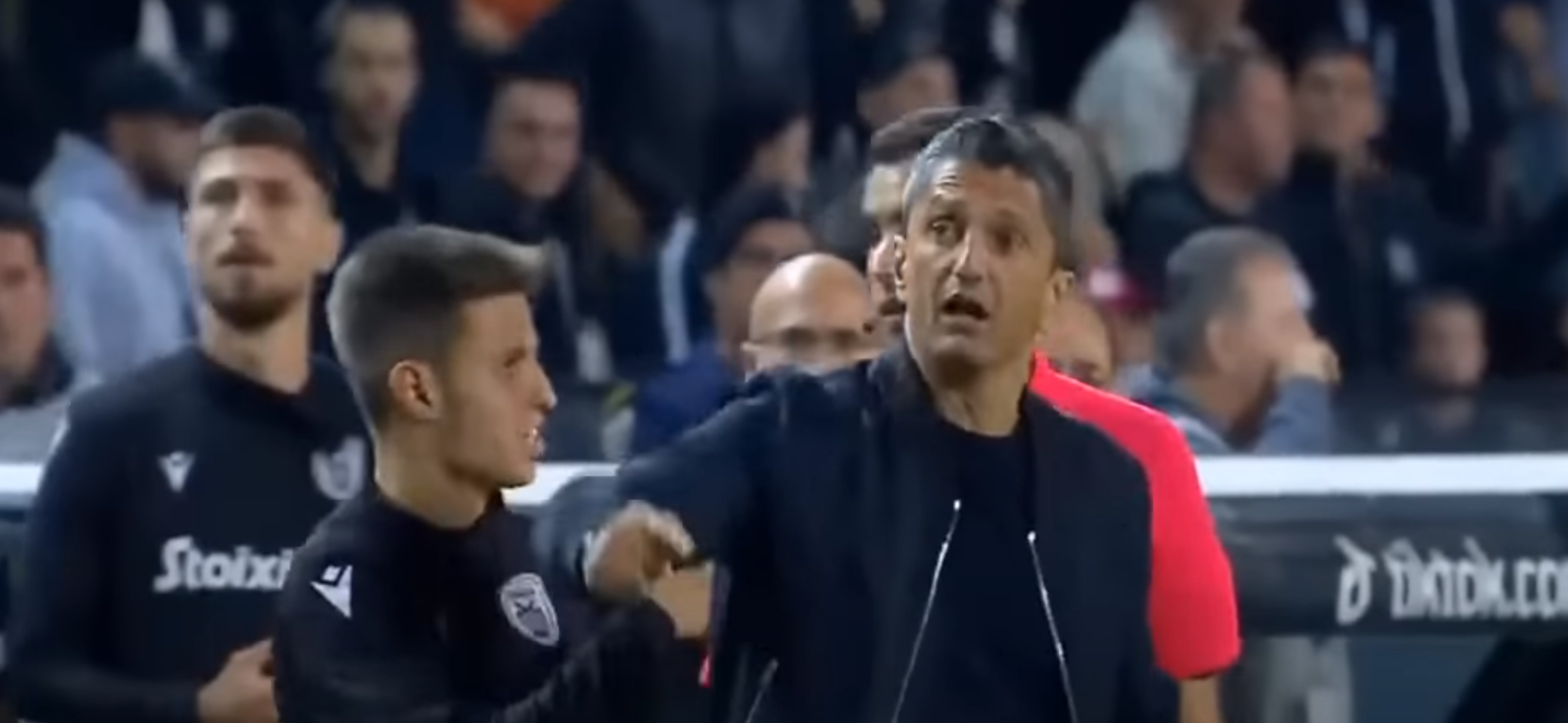 Răzvan Lucescu, conflict cu patronul lui AEK Atena. ”Vrei să dăm mâna? Pleacă de aici”