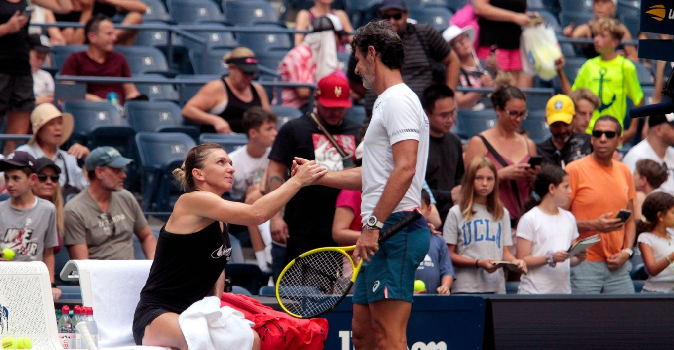 Patrick Mouratoglou: ”În aproape 30 de ani de muncă, nu am întâlnit o asemenea situație”. Mesaj pentru Simona Halep