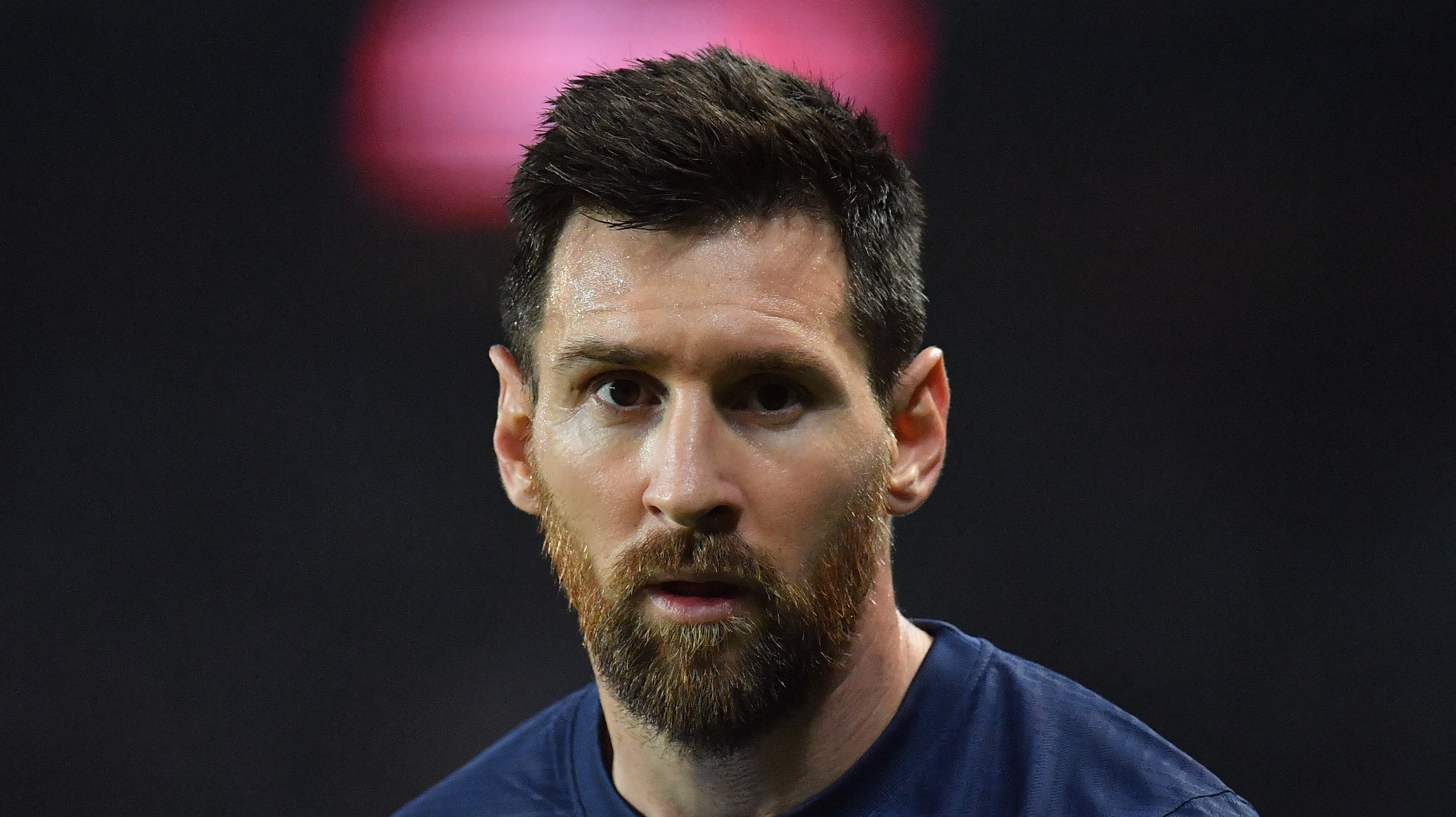 Lionel Messi va negocia cu altă echipă după Cupa Mondială. În ianuarie ar urma să semneze precontractul