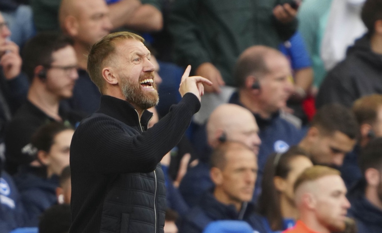 Suporterii lui Brighton l-au ”taxat” pe Graham Potter la meciul cu Chelsea: ”Vei fi demis dimineață!”