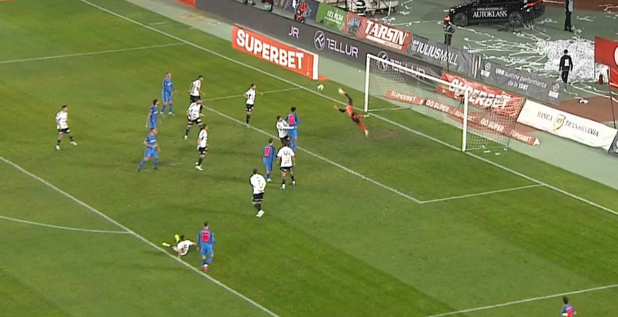 Octavian Popescu putea să o “salveze“ pe FCSB la Cluj! Ocazie mare spre finalul meciului