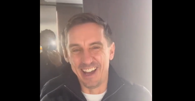 Ignorat complet de Cristiano Ronaldo, Gary Neville a reacționat și a devenit viral