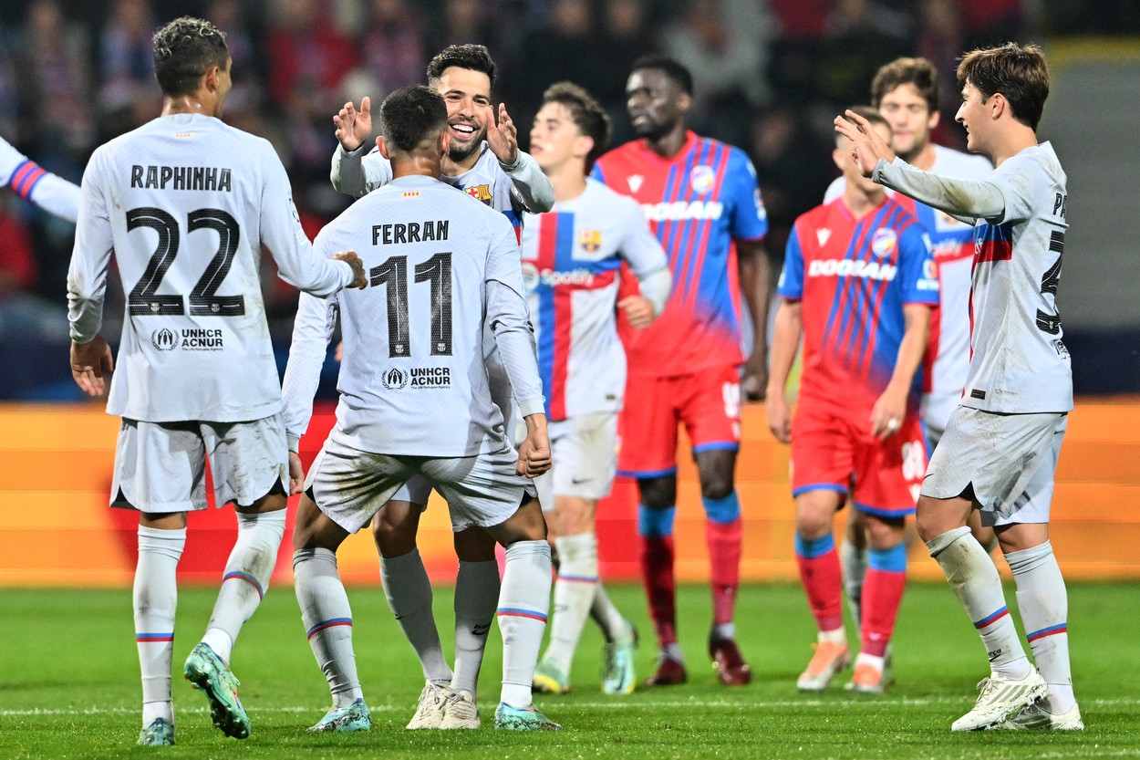 Viktoria Plzen - Barcelona 2-4. Catalanii se impun fără mari emoții. Radu Petrescu, implicat în mai multe faze