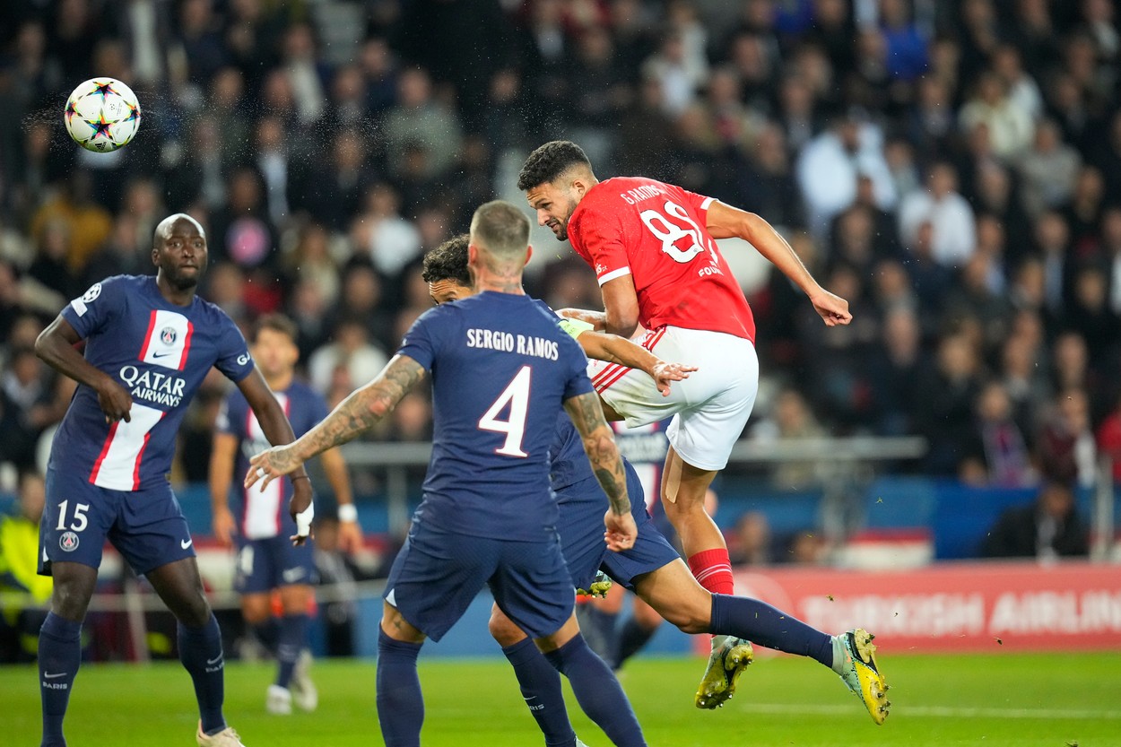 Situație fără precedent în UEFA Champions League! Egalitate perfectă între Benfica și PSG. Cum s-a făcut departajarea