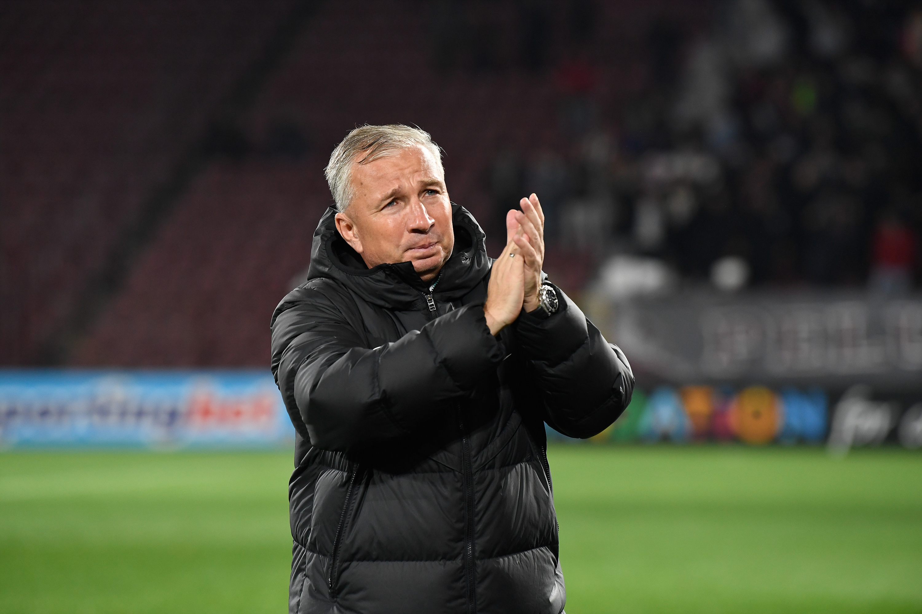 Dan Petrescu:”E cea mai fericită femeie din lume. Nu știți cât mă urmărește”. Cui i-a dedicat ”Bursucul” calificarea