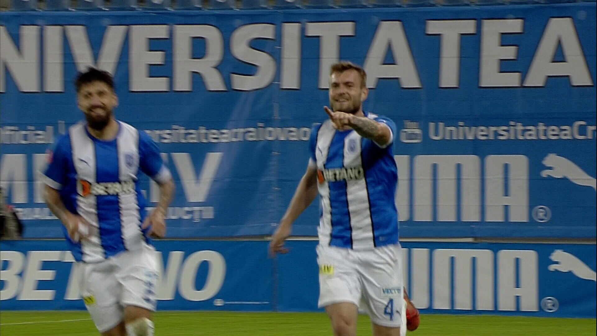 Universitatea Craiova - 'U' Cluj 1-0. Victorie la limită obținută de trupa lui Rădoi
