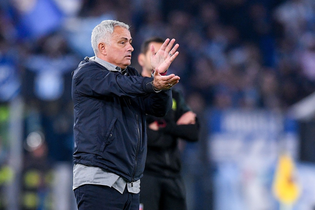 Jose Mourinho a găsit motivele eșecului din derby-ul AS Roma - Lazio 0-1