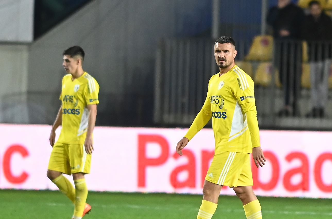 Cupa României | Unirea Slobozia - Petrolul 0-0, ACUM, Digi Sport 1. “Racheta” lui Budescu ratează ținta