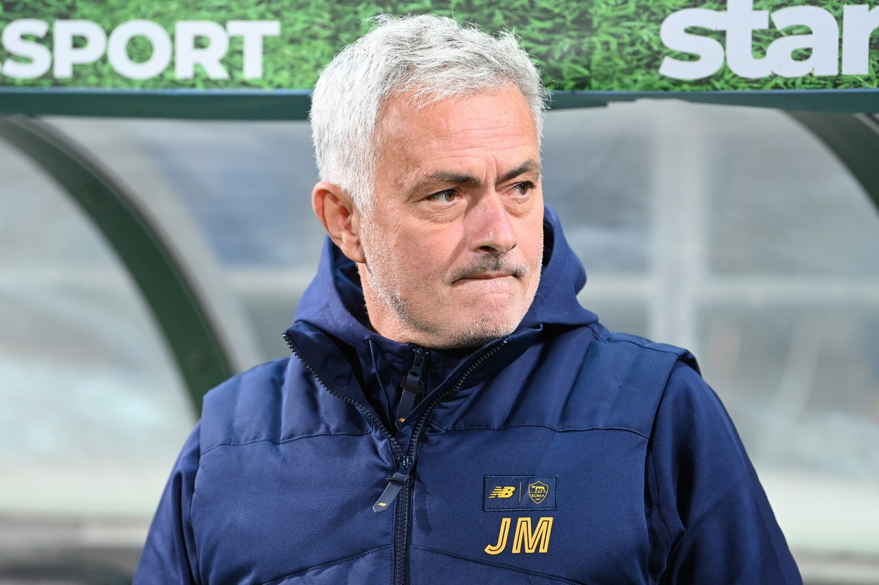Mourinho îşi acuză un jucător de trădare!