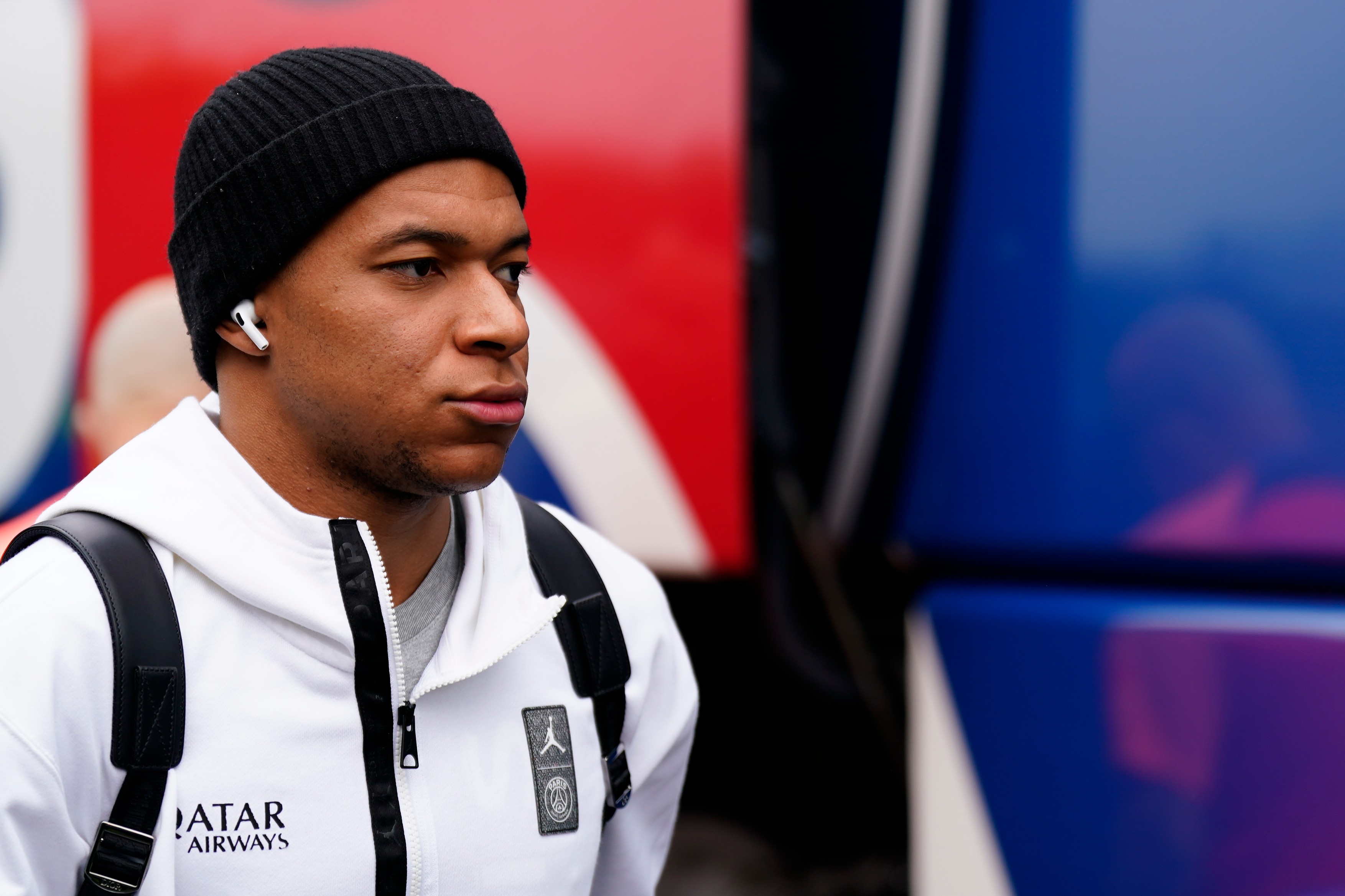 Kylian Mbappe a dezvăluit ce discuție a avut cu Emmanuel Macron, înainte de a semna prelungirea cu PSG