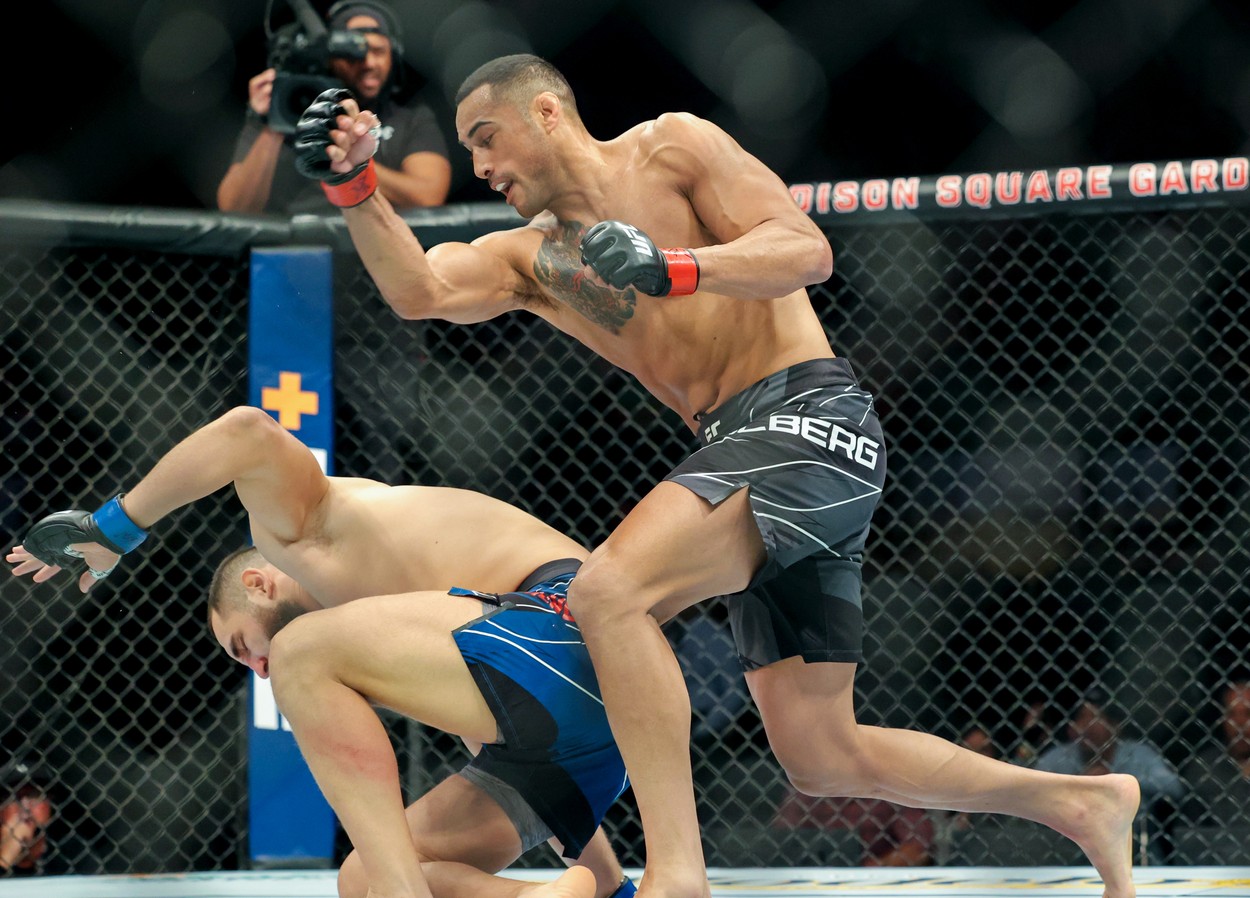 Nicolae Negumereanu și-a întrerupt șirul de victorii în UFC! Adversarul l-a făcut KO în prima rundă
