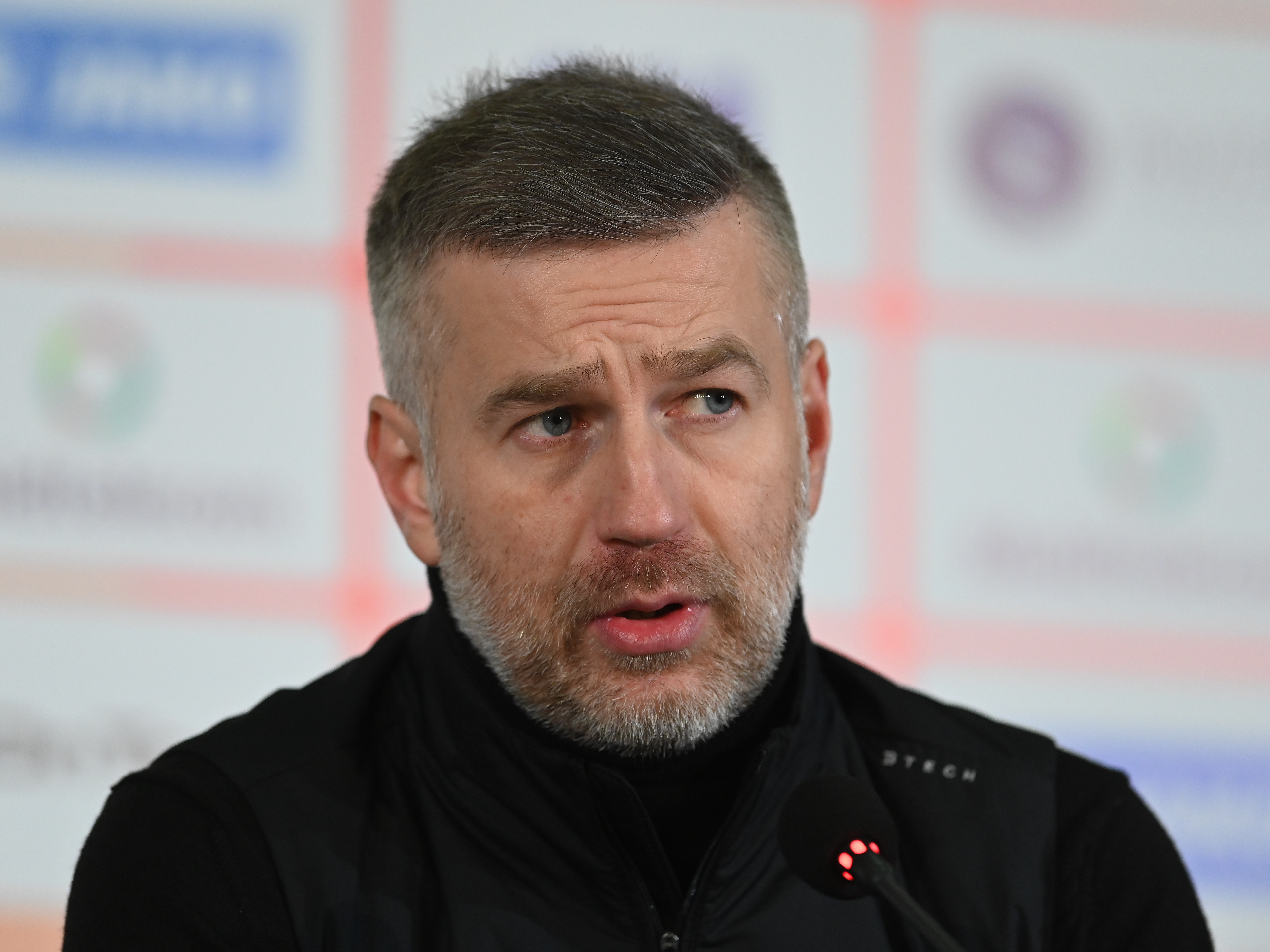 Mesaj pentru Edi Iordănescu: "La echipa națională nu există timp pentru asta"