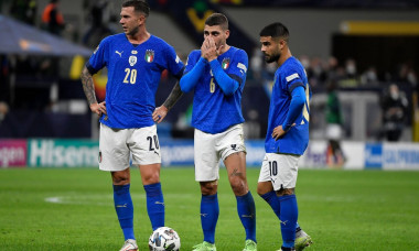 Milano, Italy. 06th Oct, 2021. Federico Bernardeschi, Marco Verratti and Lorenzo Insigne of Italy during the Uefa Nations League semi-final football match between Italy and Spain at San Siro stadium in Milano (Italy), October 6th, 2021. Photo Andrea Stacc
