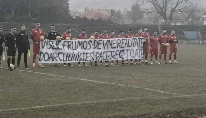 ”E caz penal!” Pedeapsa primită de jucătorii unei echipe din România pentru că nu au vrut să-și reducă salariile