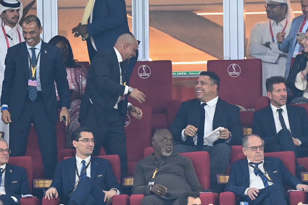 Ronaldo Nazario, în tribune lângă Răzvan Burleanu. Cum arată "R9", la 11 ani de când s-a retras din fotbal