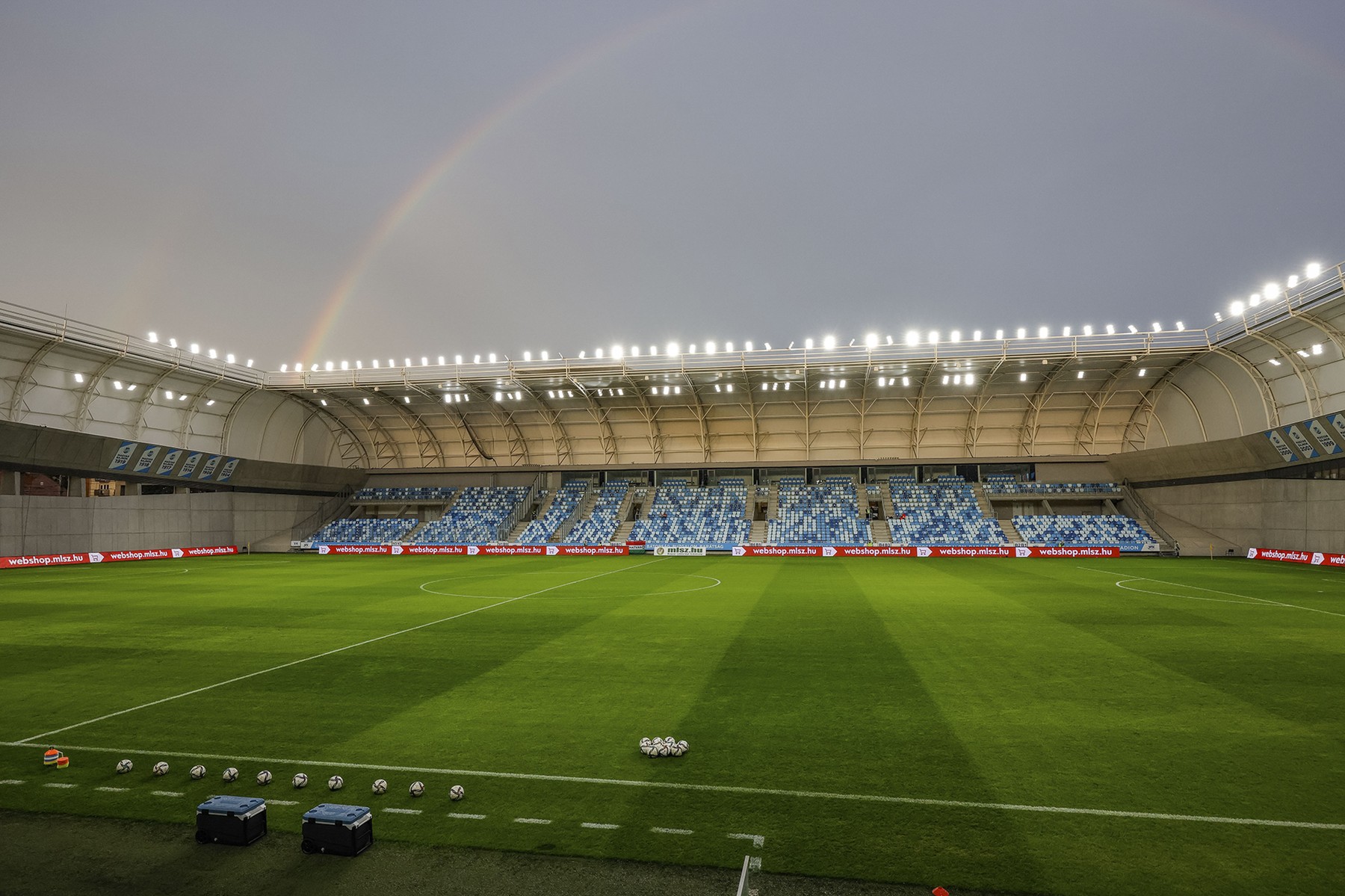 Ungaria pune lacătele pe stadioane din cauza inflaţiei şi a crizei energetice