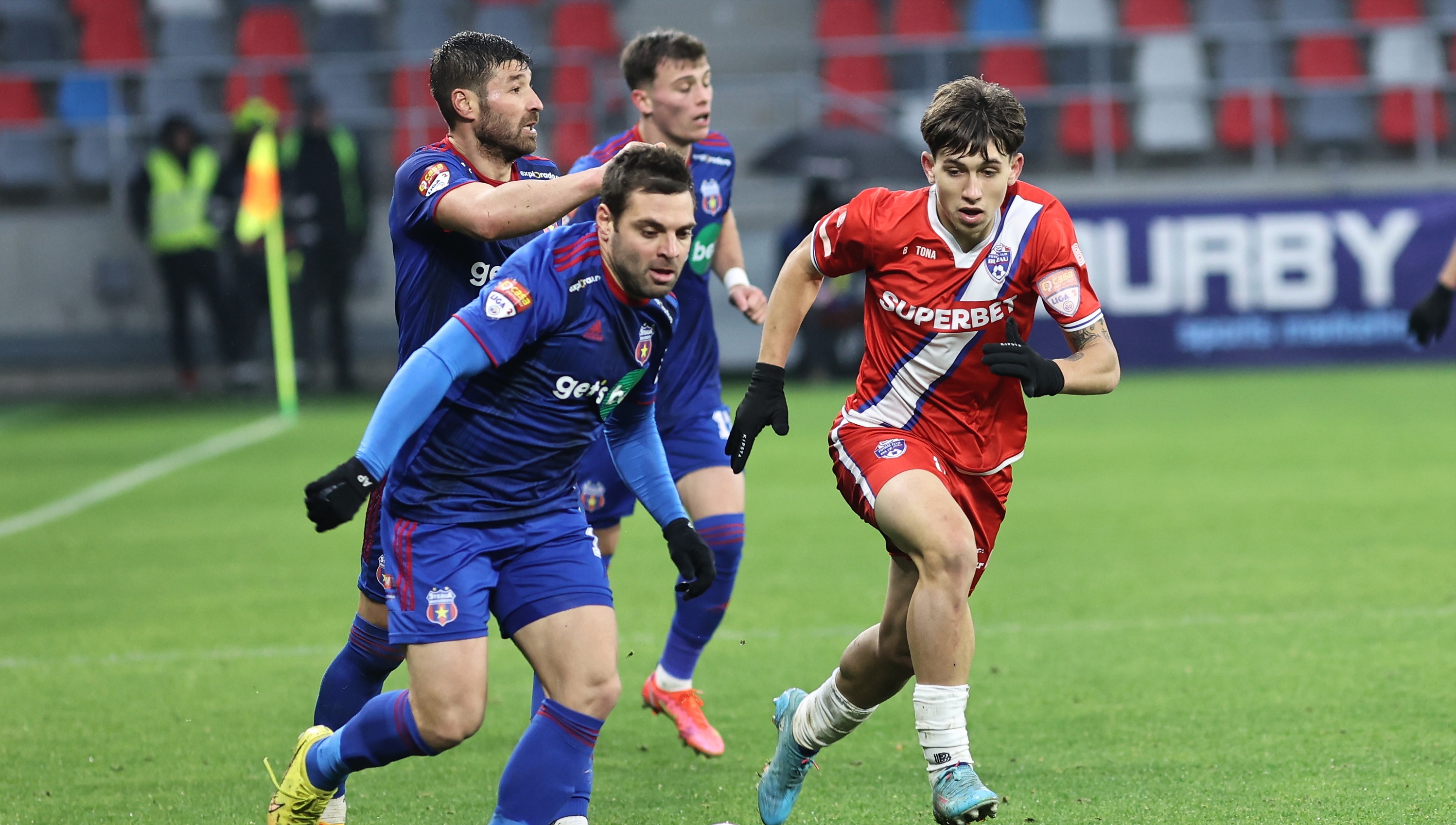 Steaua - Gloria Buzău 1-1. Roș-albaștrii bifează al doilea meci la rând fără victorie, dar rămân lideri