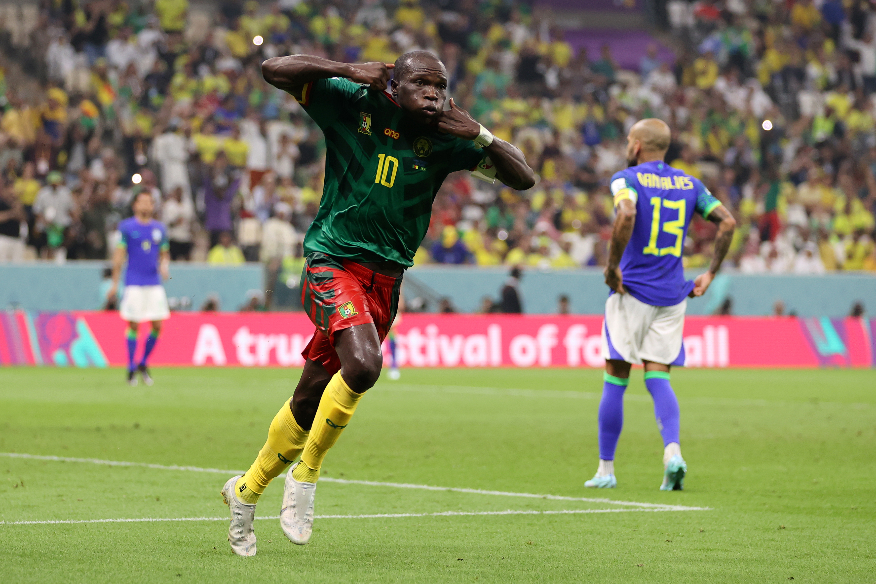 Camerun - Brazilia 1-0 și Serbia - Elveția 2-3. Leii neîmblânziți dau lovitura în minutul 90+2. Gol și cartonaș roșu