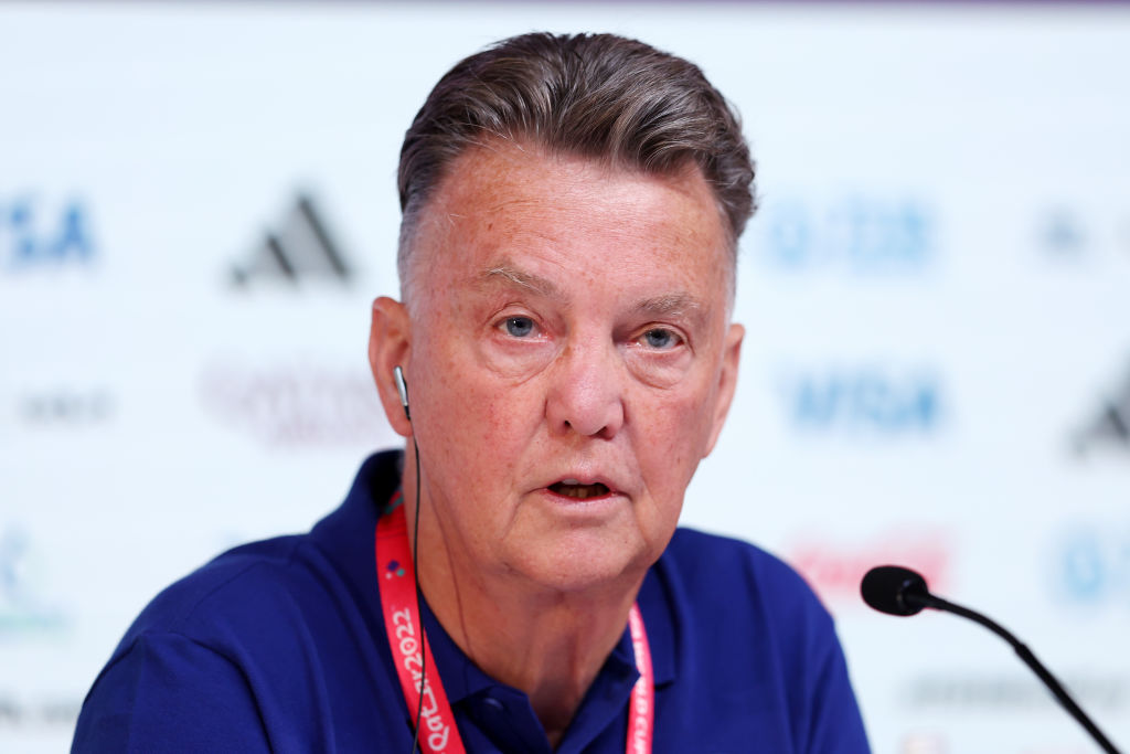 Louis van Gaal: ”Putem fi campioni mondiali”. Cum a fost întâmpinat selecționerul Olandei după calificarea în ”sferturi”