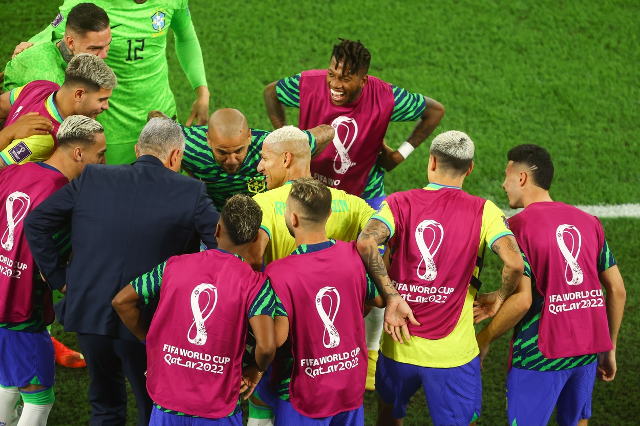 Tite, explozie de bucurie la Brazilia – Coreea de Sud! A dansat cu jucătorii pe teren
