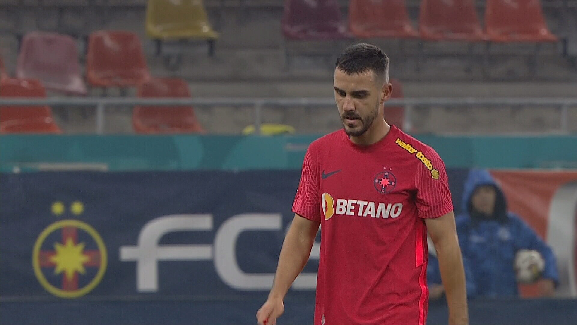 Răzvan Oaidă a jucat doar 25 de minute în FCSB – CS Mioveni! Cum a reacționat fotbalistul după schimbare