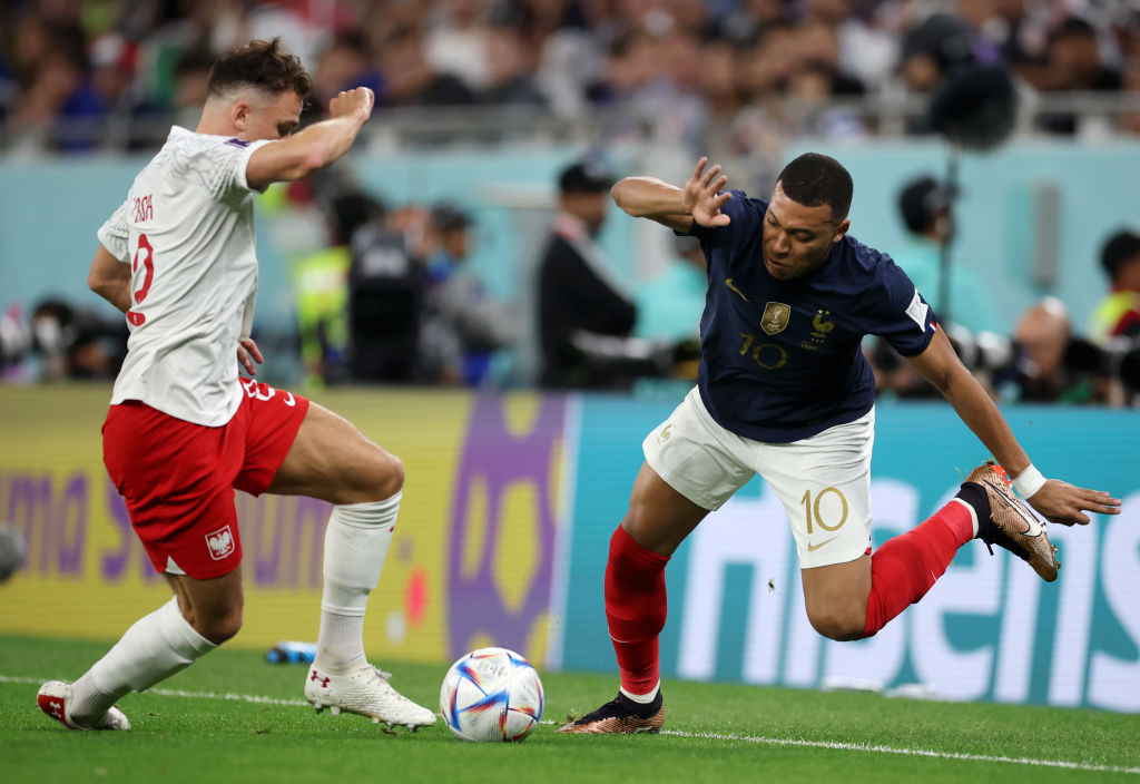 L-a înfruntat de Mbappe la Mondial și i-au ”luat foc picioarele”. Singurul fundaș care l-ar putea opri pe starul francez