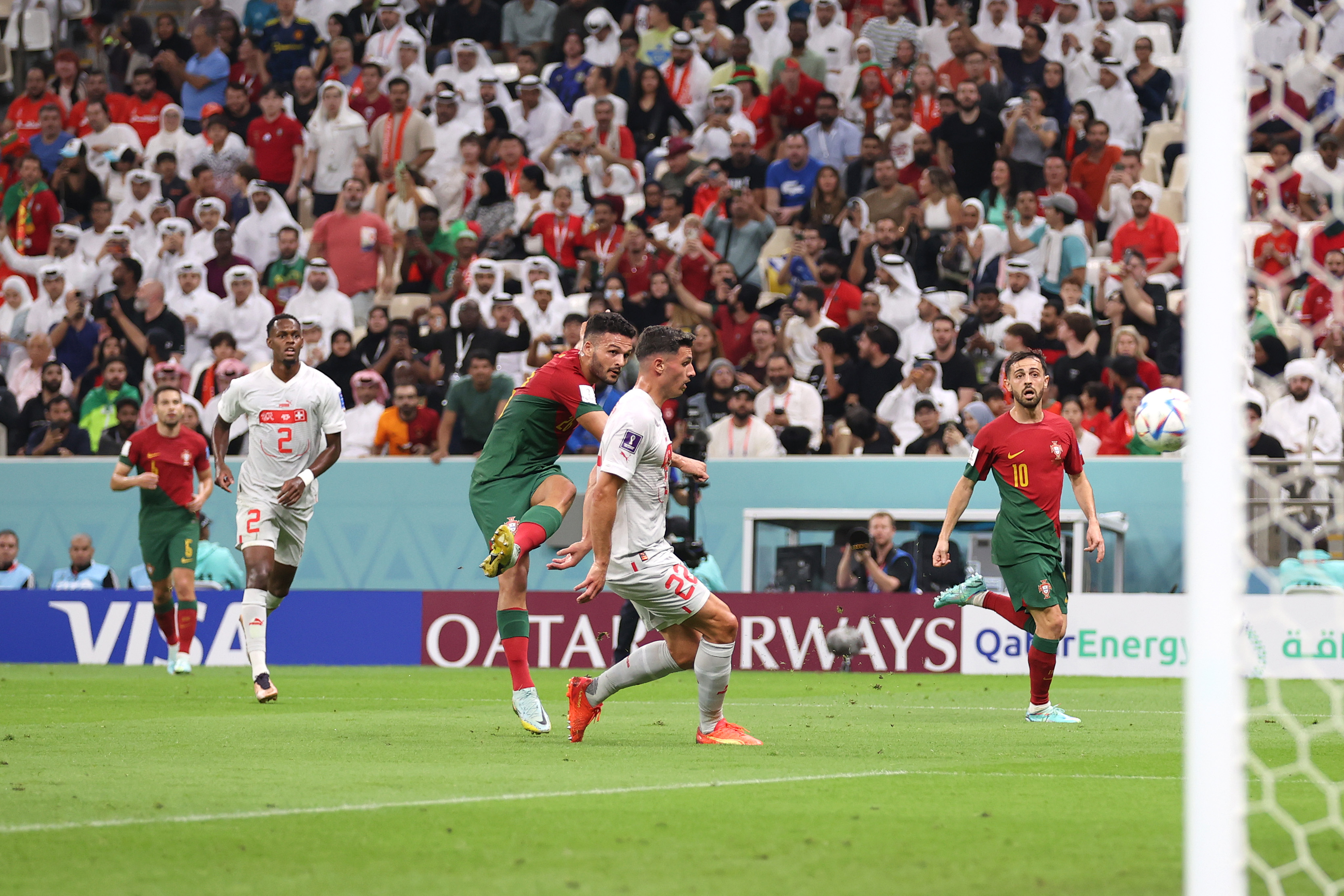 Portugalia - Elveţia 2-0. Lusitanii sunt un pas în sferturile de finală ale Cupei Mondiale din Qatar