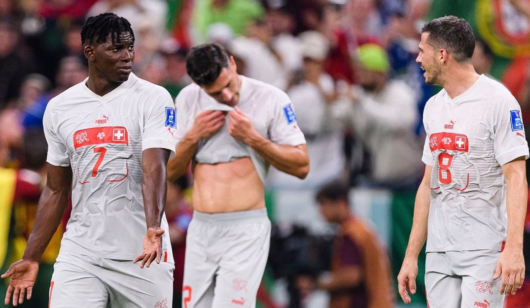 Elvețienii, suspectați că au folosit jucători infectați cu COVID-19, la eșecul cu Portugalia de la Cupa Mondială