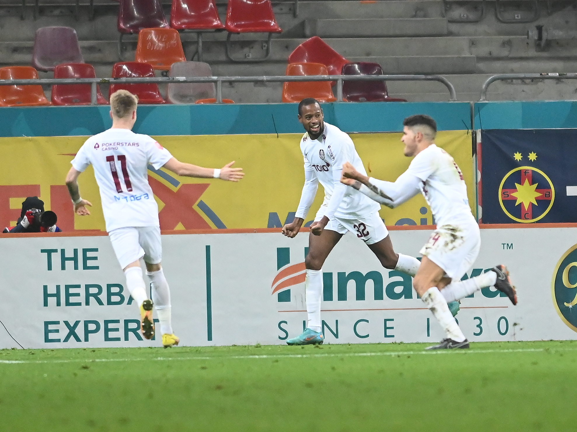 FCSB - CFR Cluj 0-1. Punct ochit, punct lovit pentru campioană, care egalează liderul Farul