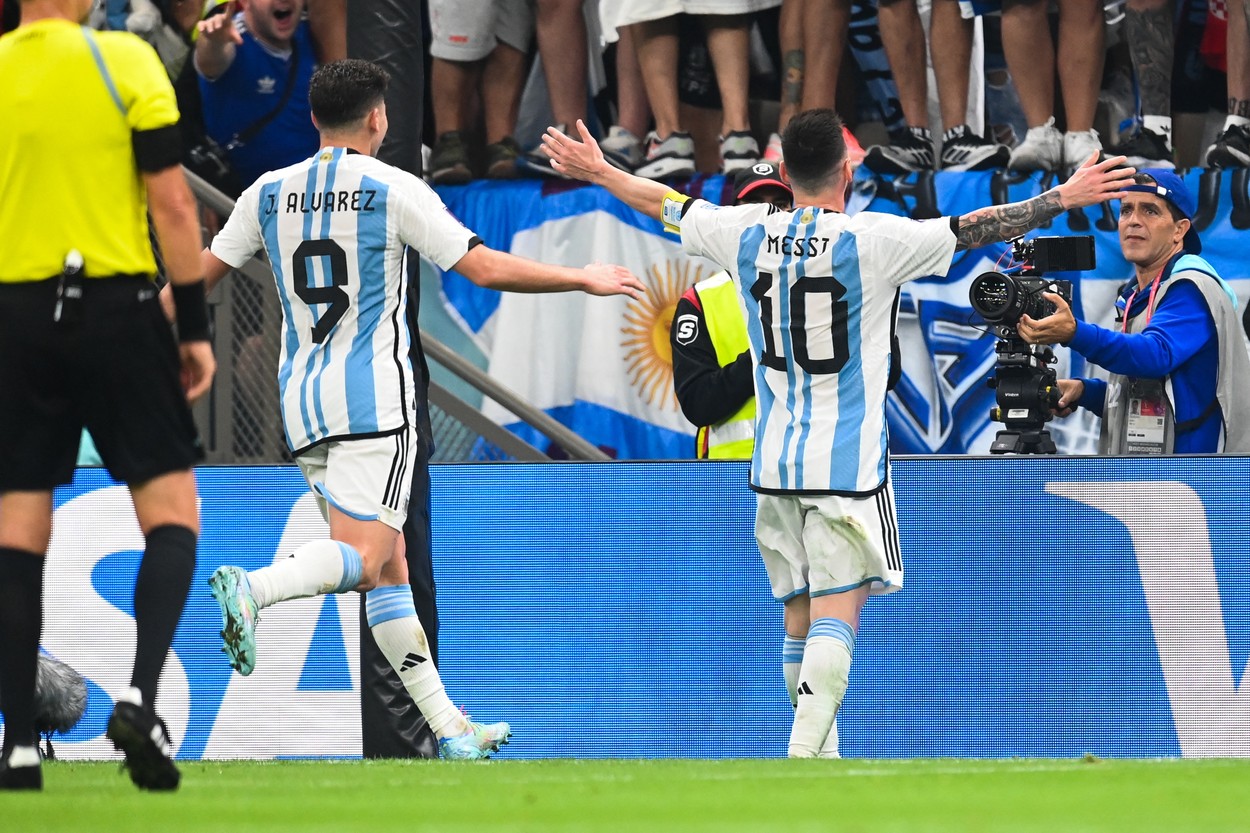 Leo Messi poate scrie istorie în finala Cupei Mondiale 2022, dintre Argentina și Franța. Recordurile vânate de atacant
