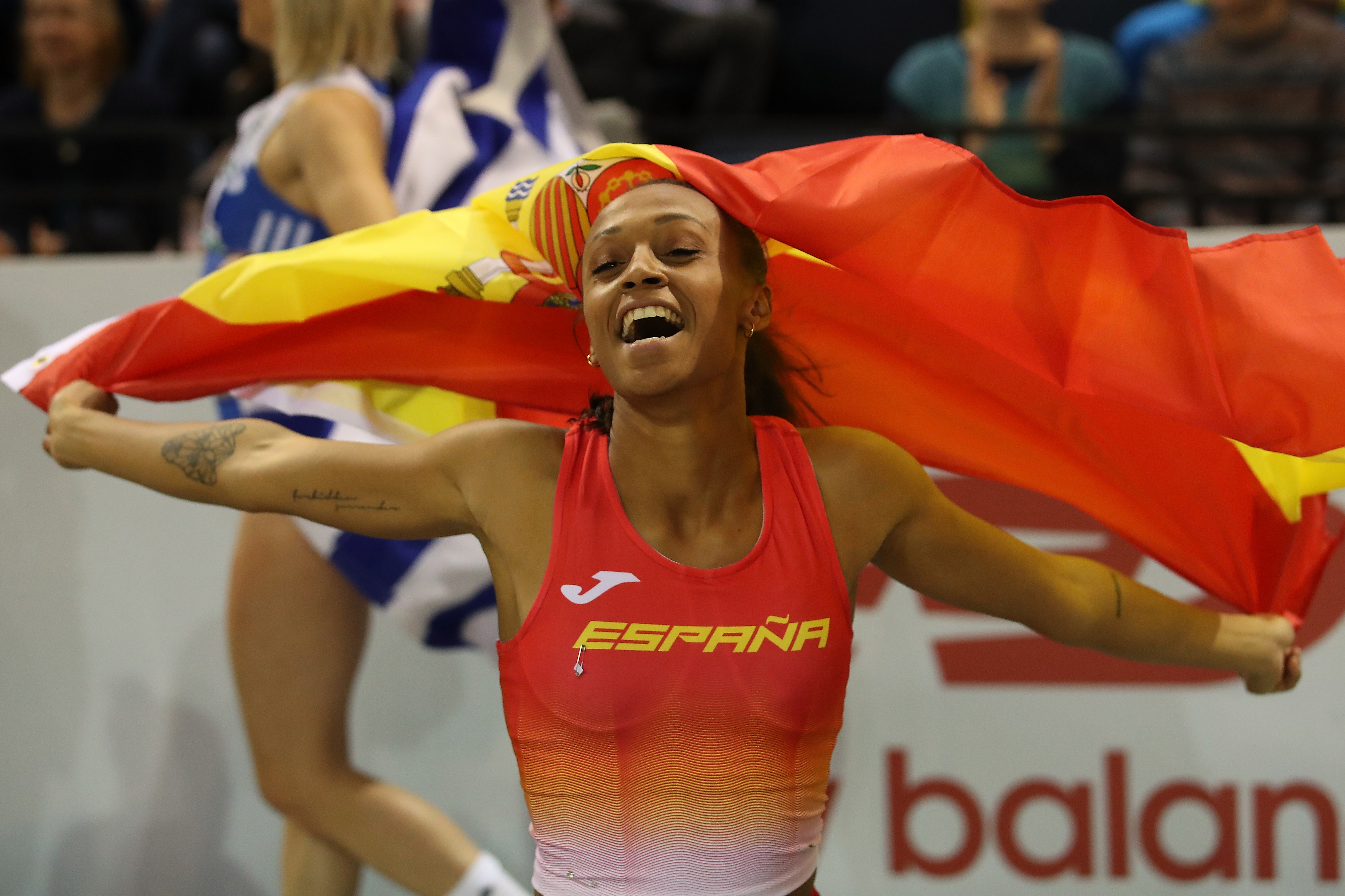 Poza este de azi dimineață. Transformarea radicală a unei atlete spaniole, la 10 zile după ce a născut