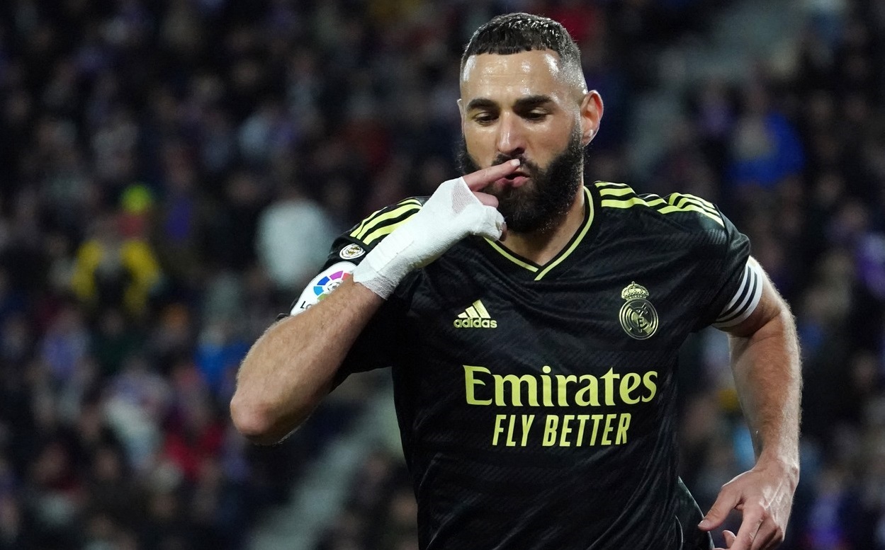 Valladolid - Real Madrid 0-2. Benzema, ”dublă” în ultimul meci al anului