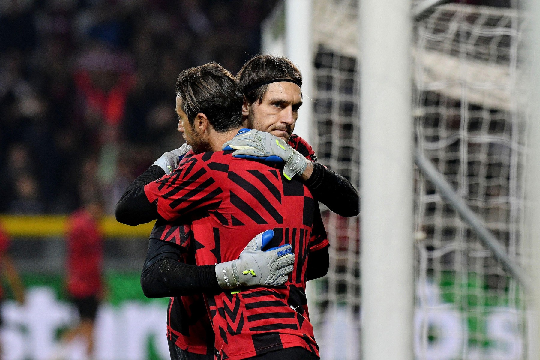 Portarul titularizat în fața lui Tătărușanu s-a făcut de râs în partida PSV - Milan 3-0