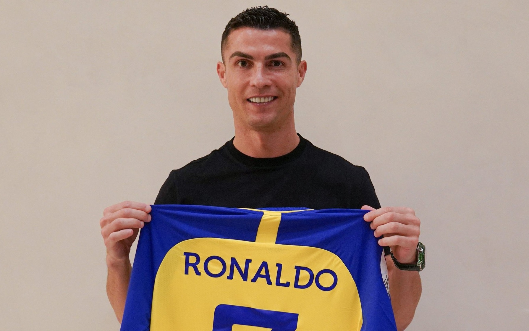 Cum a catalogat mama lui Cristiano Ronaldo transferul fotbalistului în Arabia Saudită